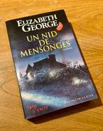 Livre Elizabeth George - Un nid de mensonges, Enlèvement ou Envoi, Utilisé, Elizabeth George