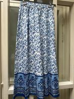 Prachtige nieuwe lange rok met blauw bloemenmotief, Kleding | Dames, Blauw, Nieuw, Ophalen of Verzenden, Onder de knie