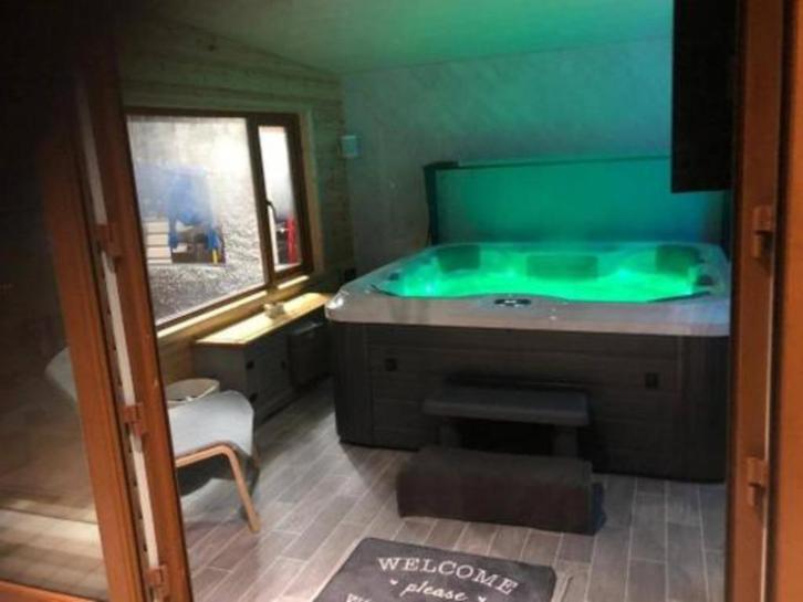 2 voorradig🔥jacuzzi 5persoon/ook beschikbaar met warmtepom, Tuin en Terras, Bielzen en Borduren, Nieuw, Ophalen of Verzenden