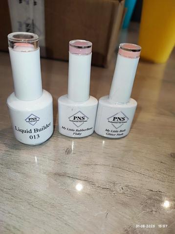 Basis gel in flesje  beschikbaar voor biedingen