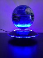Levitating globe, Ophalen of Verzenden, Verlicht, Zo goed als nieuw