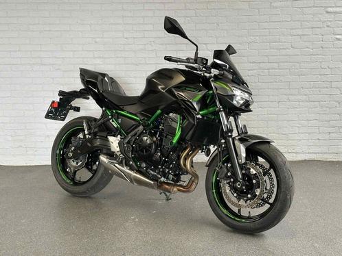 Kawasaki - z650 sport pack - Moto Center Mertens, Motoren, Motoren | Kawasaki, Bedrijf, Naked bike, meer dan 35 kW, 2 cilinders