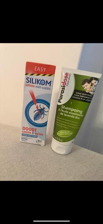 Shampooing contre les poux 2 pièces  disponible aux enchères