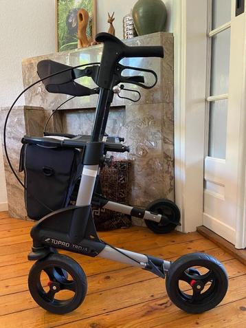 Mooie Lichtgewicht rollator TOPRO TROJA 2 G maat S i.z.g.st. beschikbaar voor biedingen