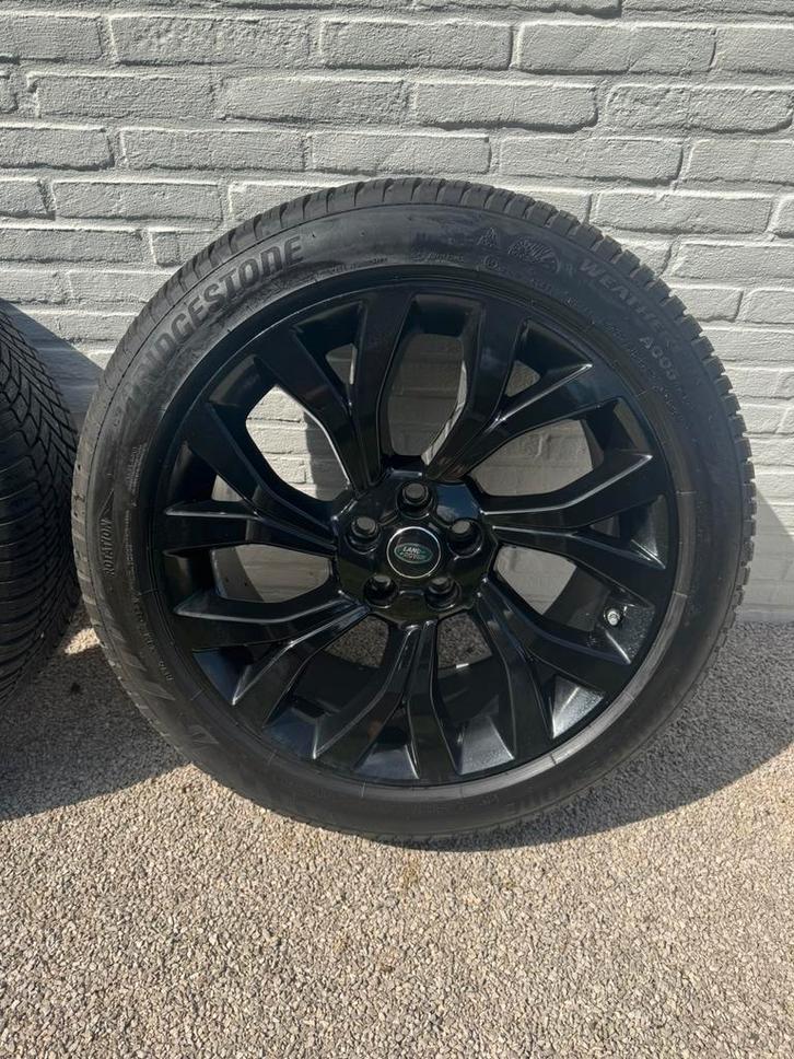 Range rover 21” velgen met Bridgestone banden, Auto-onderdelen, Banden en Velgen, Banden en Velgen, All Season, 21 inch, 275 mm