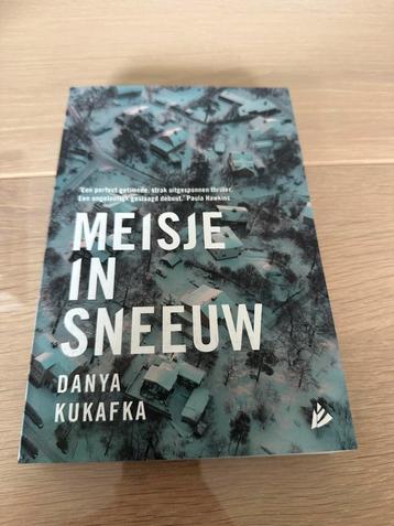 Danya Kukafka - Meisje in sneeuw beschikbaar voor biedingen