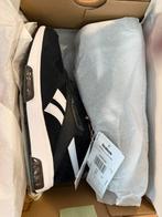 Basket Reebok, Enlèvement ou Envoi, Neuf, Chaussures