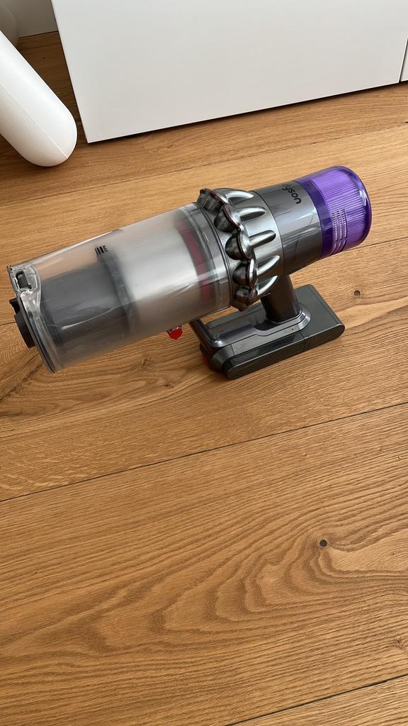 Dyson v11, Electroménager, Aspirateurs, Comme neuf, Enlèvement ou Envoi