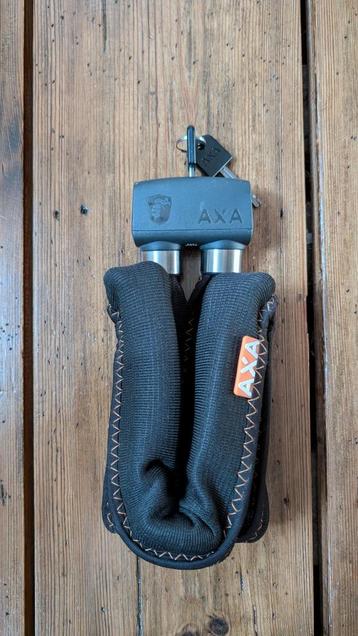 Cadenas - antivol vélo de marque AXA disponible aux enchères