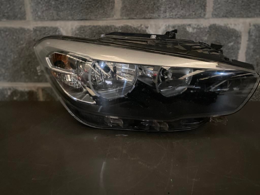 Phare Droit Halogene BMW F20 F21 LCI 7358392, Enlèvement, Utilisé, BMW