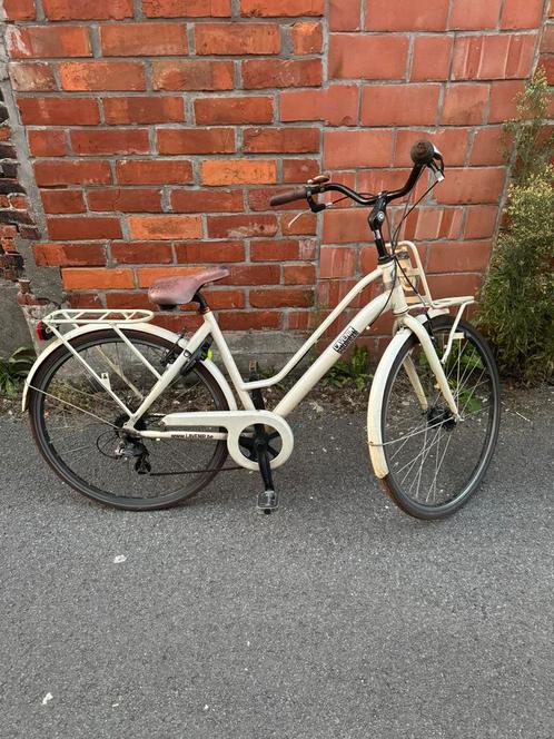 vrouwenfiets op te knappen €50, Fietsen en Brommers, Fietsen | Mountainbikes en ATB, Gebruikt, Dames, Ophalen