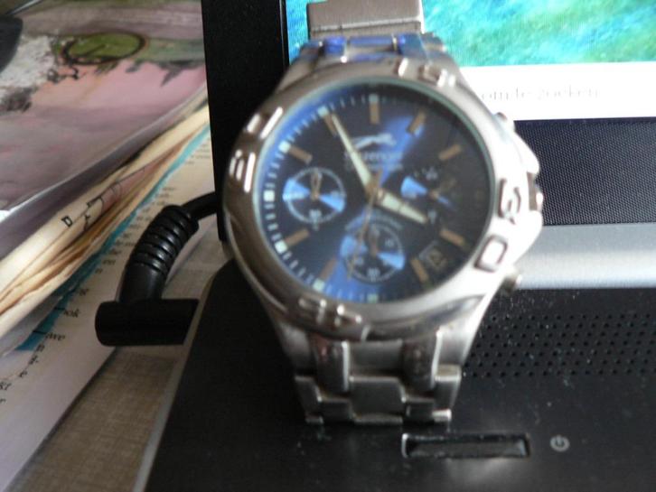 Armband horloge, Handtassen en Accessoires, Horloges | Heren, Gebruikt, Overige merken, Overige materialen, Overige materialen