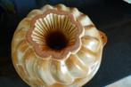 vintage aardenwerken tulbandvorm 24 cm. doorsnee,11 cm. hoog, Ophalen, Huis en Inrichting