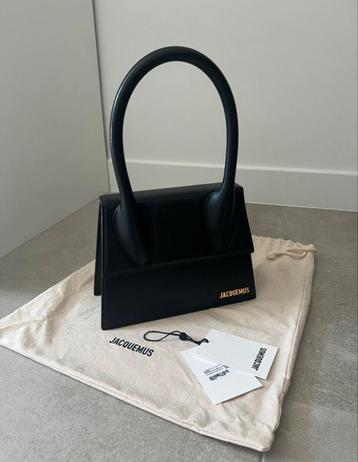 Jacquemus Le Grand Chiquito noir, Enlèvement ou Envoi, Comme neuf, Noir, Sac à main