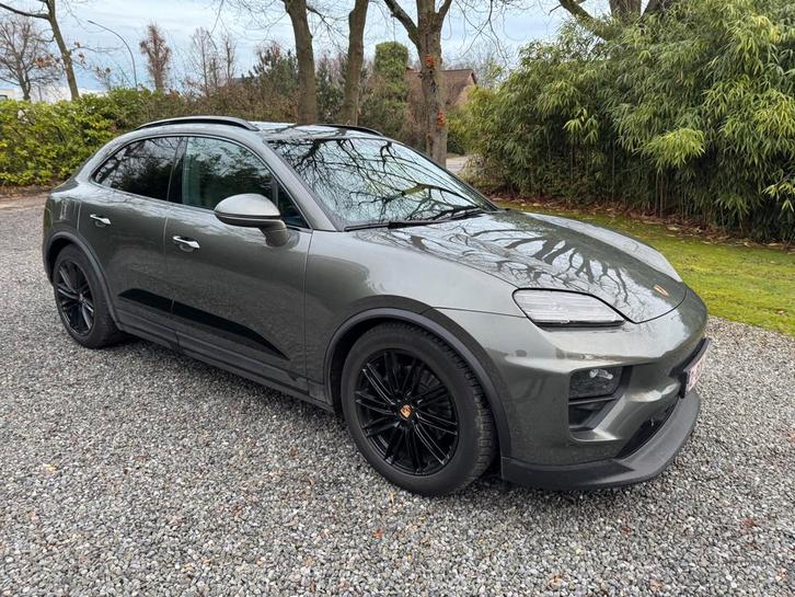 Porsche Macan 4 Electric, bouwjaar 2024, met 20.500 km., Autos, Porsche, Particulier, Macan, 4x4, ABS, Caméra de recul, Phares directionnels