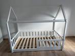 Kinde huisje bed, Kinderen en Baby's, Kinderkamer | Bedden, Ophalen, Zo goed als nieuw, Matras