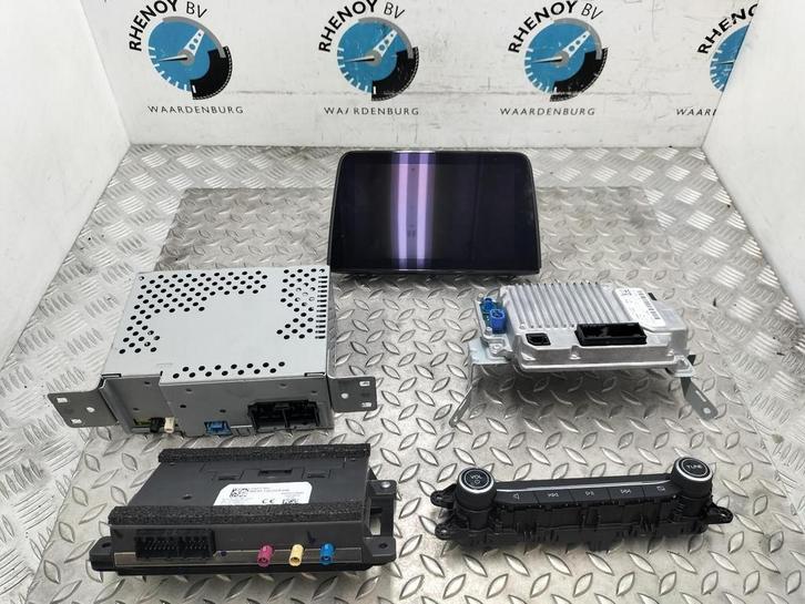 Kuga 2023 navigatie set zoals afgebeeld, Auto diversen, Autonavigatie, Gebruikt, Ophalen of Verzenden