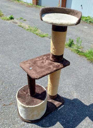Kattenpaal +/- 130cm beschikbaar voor biedingen