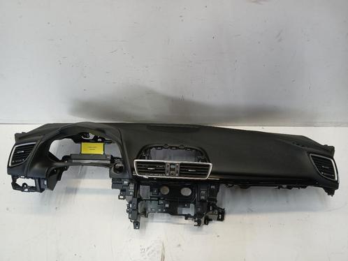 DASHBOARD Mazda 3 (BM / BN) (01-2013/05-2019), Auto-onderdelen, Dashboard en Schakelaars, Mazda, Gebruikt
