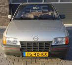 Opel Kadett Hatchback 1.3 NB S6 – Klassieker in goede staat, Auto's, Voorwielaandrijving, Beige, 4 cilinders, Kadett