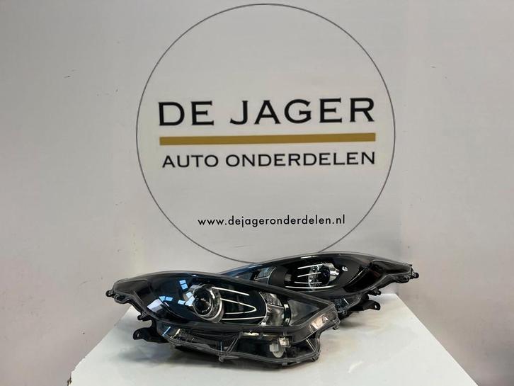 TOYOTA YARIS P21 IV 4 KOPLAMPEN SET LINKS RECHTS ORIGINEEL, Auto-onderdelen, Verlichting, Toyota, Gebruikt