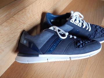 NIEUW Tommy Hilfiger 37 blauwe sportieve schoen beschikbaar voor biedingen