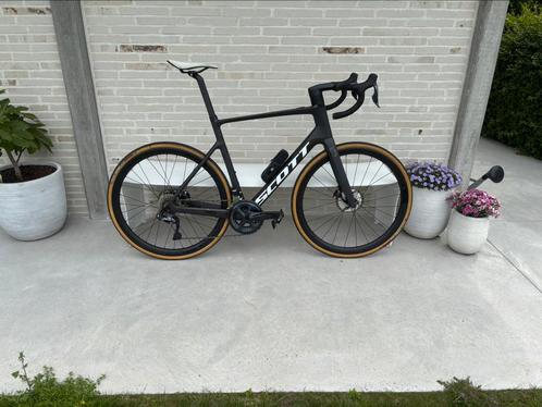 Scott Addict eRide Ultegra Di2 Getuned 30km Slechts 500km!, Fietsen en Brommers, Fietsen | Racefietsen, Zo goed als nieuw, Carbon