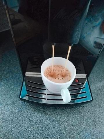 MELITTA. Caffeo SOLO volautomatisch  beschikbaar voor biedingen