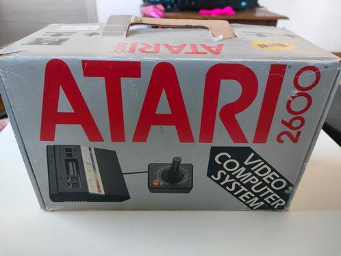 Atari 2600 en boîte + jeux, Games en Spelcomputers, Spelcomputers | Atari, Zo goed als nieuw, Atari 2600, Ophalen of Verzenden