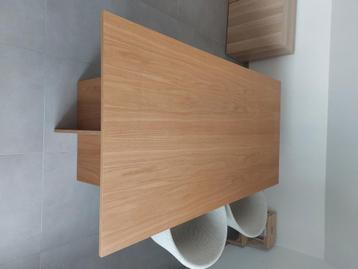 Eiken eettafel  beschikbaar voor biedingen