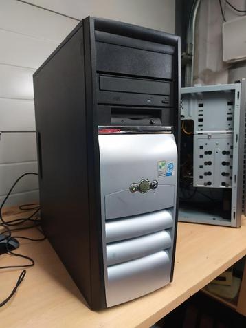 Computer met windows xp beschikbaar voor biedingen