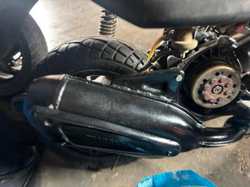 Hexagon 125cc blok compleet beschikbaar voor biedingen