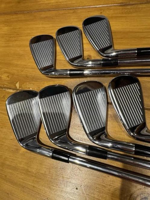 Kirkland Signature Golf Irons 4-PW men’s RH Stiff Flex, Sport en Fitness, Golf, Zo goed als nieuw, Set, Overige merken, Ophalen of Verzenden