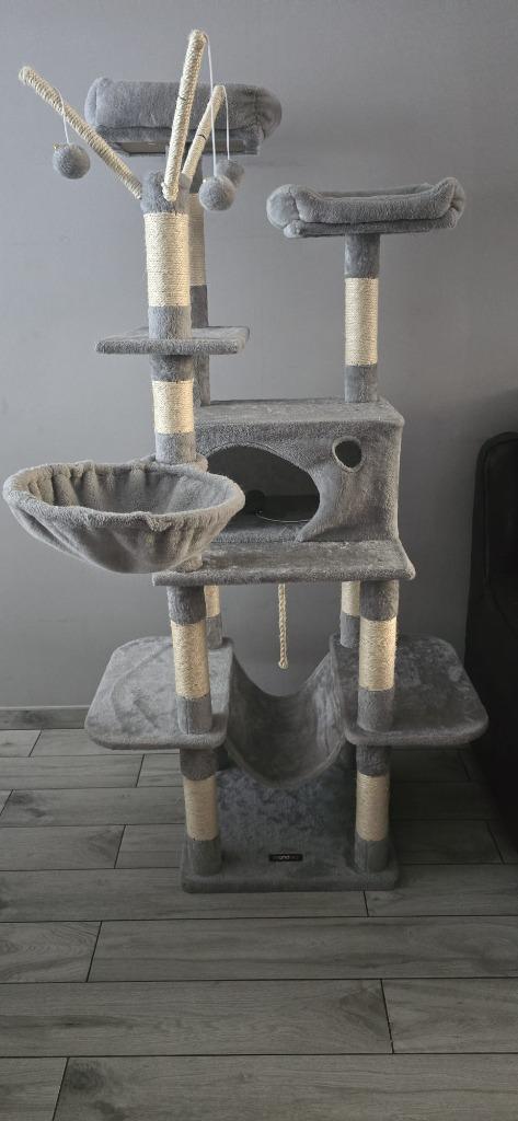 Lot complet pour chat : Arbre à chat + Panier + Litière+Joue, Dieren en Toebehoren, Katten-accessoires, Zo goed als nieuw, Ophalen of Verzenden