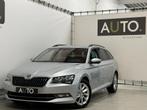 Skoda Superb Combi 1.6TDi Style *CAMERA*NAVI*PDC*CARPLAY*, Autos, Skoda, Argent ou Gris, Euro 6, Entreprise, Carnet d'entretien