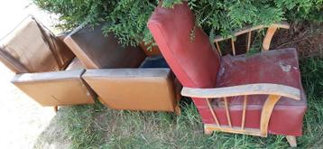 op te maken / fauteuil / gemakkelijke zetel beschikbaar voor biedingen