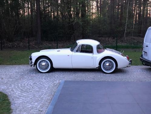 MGA 1957, Auto's, Oldtimers, Particulier, MG, Benzine, Coupé, 2 deurs, Handgeschakeld, Wit, Overige kleuren, Leder, Achterwielaandrijving