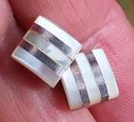 Belles boucles d'oreilles anciennes et vintage., Envoi