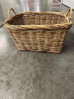 rieten mand, Huis en Inrichting, Woonaccessoires | Schalen en Manden, Ophalen, Gebruikt, Ovaal, Mand