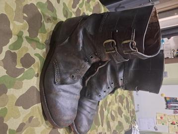 Militaria ww2 allerlei  beschikbaar voor biedingen