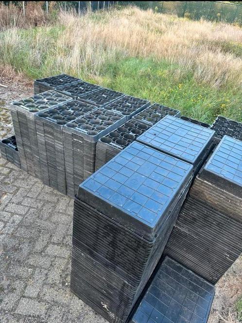 Zaaibakken/stekbakken planten/bloementrays kisten bakken, Tuin en Terras, Kweekspullen, Gebruikt, Ophalen