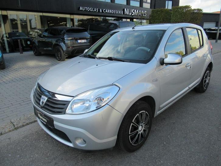 Dacia Sandero 1.2 16V Laureate - Navi - Airco - RECHSTREEKS, Auto's, Dacia, Bedrijf, Te koop, Sandero, ABS, Airbags, Airconditioning