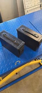 2 munitiekistjes voor aan vintage moto., Motos, Enlèvement