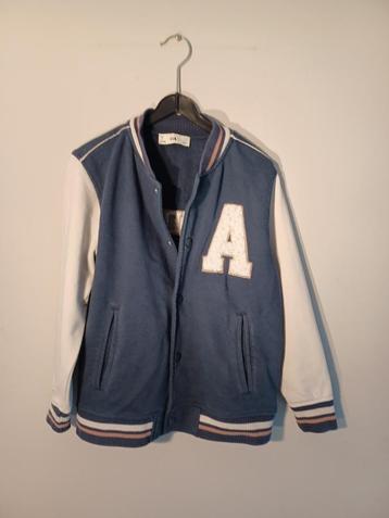 C&A sportieve vestje 134 beschikbaar voor biedingen