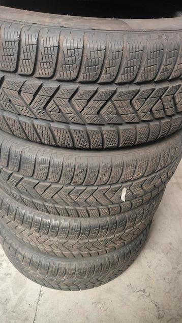 235/55r19 Pirelli winterbanden 50€ per stuk met montage  beschikbaar voor biedingen
