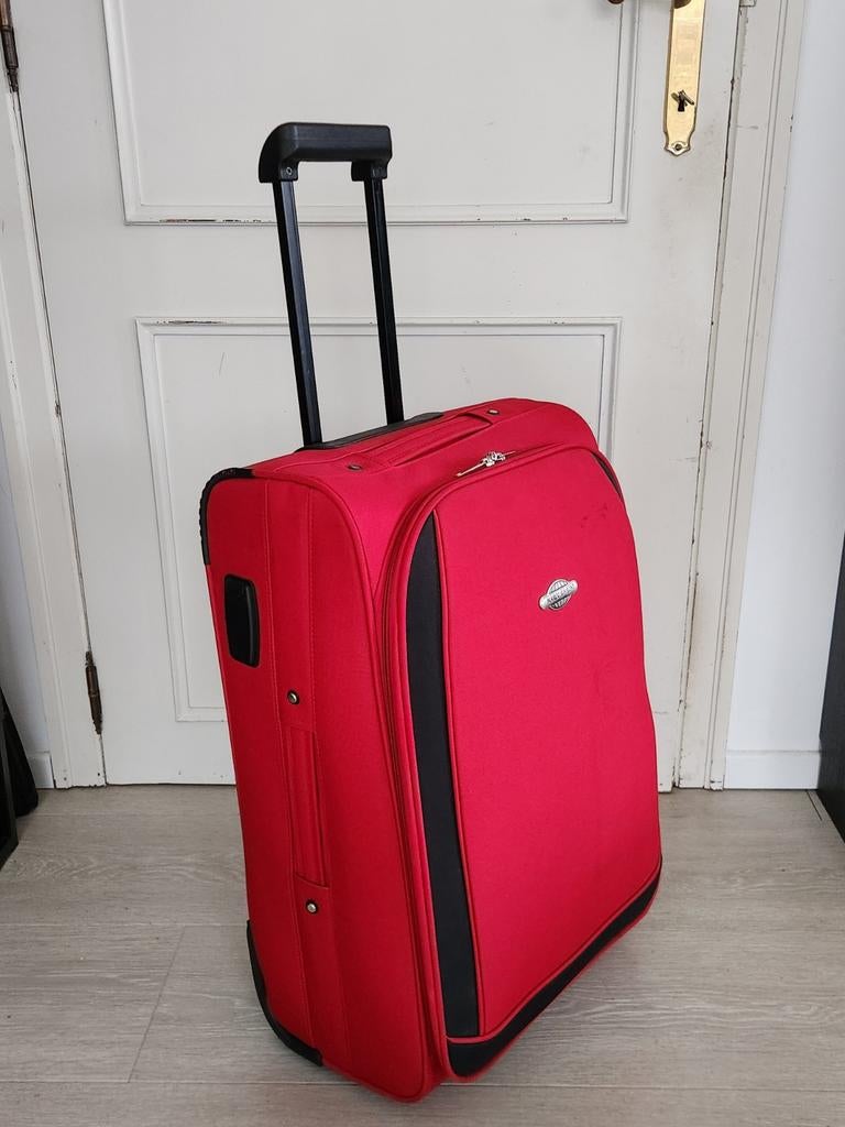 Valise de voyage pour chariot, plus stable, plus sûre, 63 x, Bijoux, Sacs & Beauté, Valises, Comme neuf, Poignée extensible, Roulettes