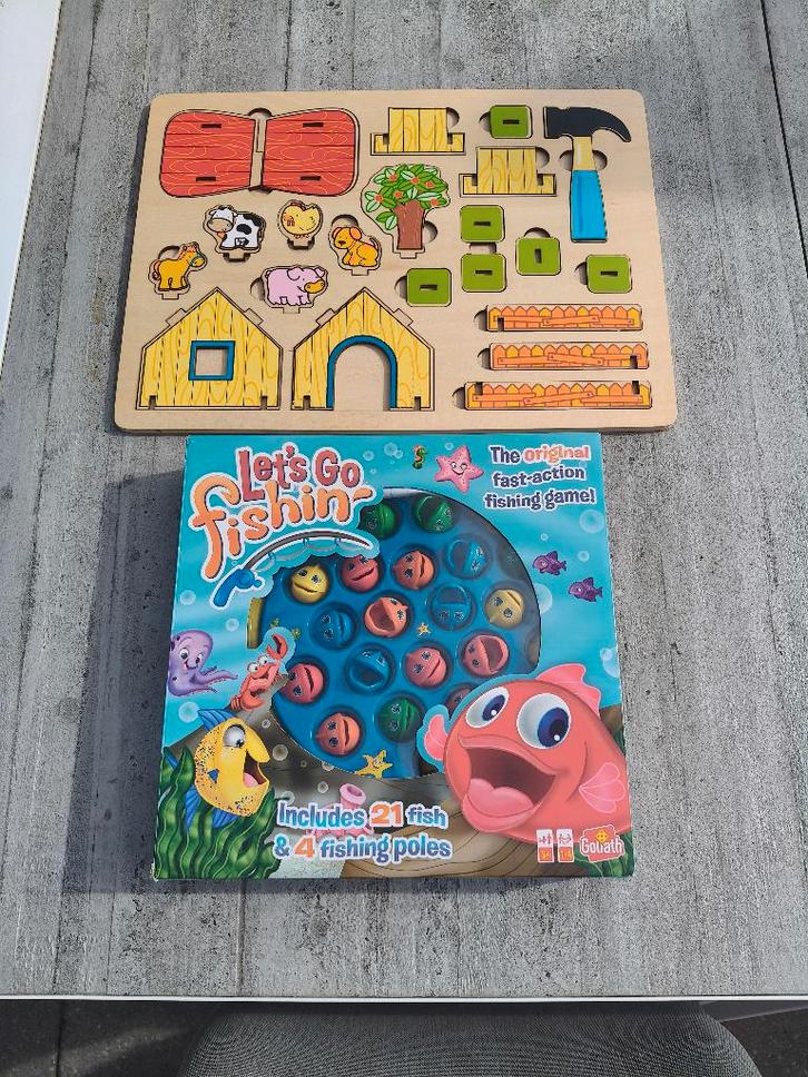 Goliath Let's Go Fishing visspel + houten boerderij compleet, Hobby en Vrije tijd, Gezelschapsspellen | Bordspellen, Zo goed als nieuw