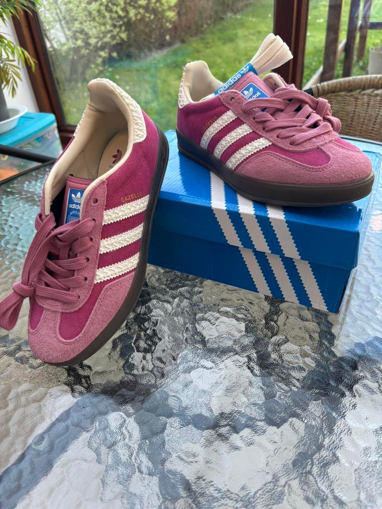 Lot de paires de chaussures de marques taille 38 et 39, Vêtements | Femmes, Chaussures, Enlèvement ou Envoi, Autres couleurs, Comme neuf