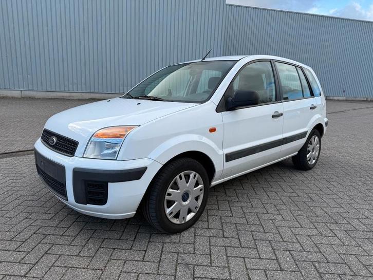 Ford Fusion 1.4 essence année 2012 77000 km bon état, Autos, Ford, Entreprise, Achat, Fusion, Air conditionné, Ordinateur de bord