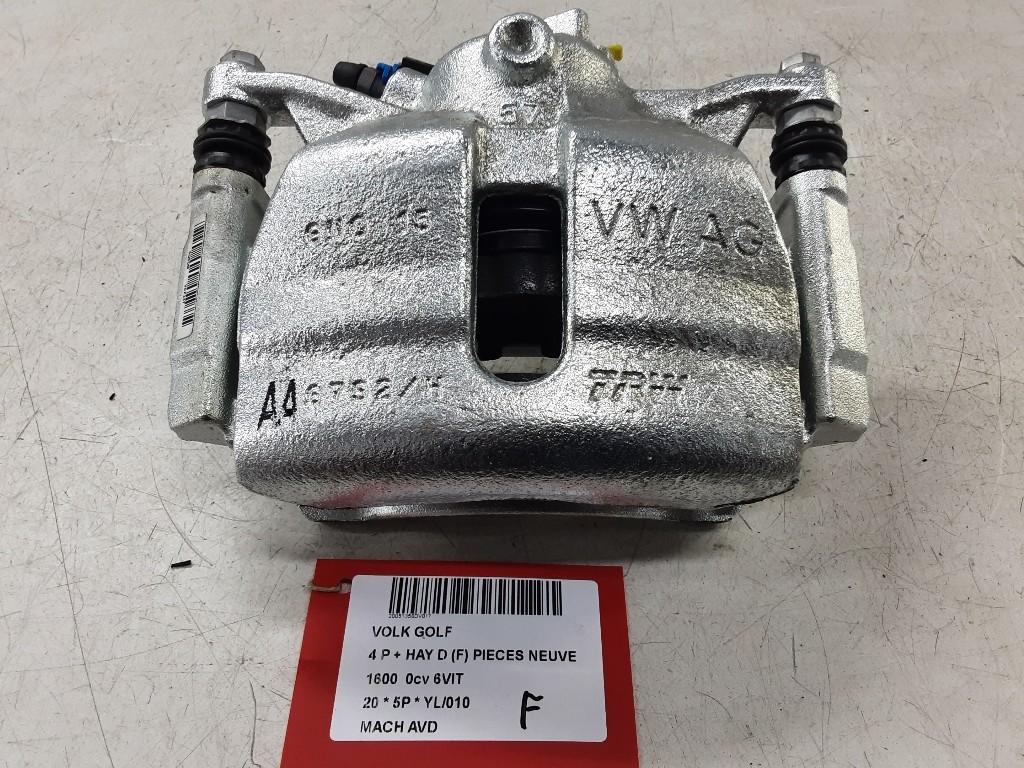 REMKLAUW RECHTS VOOR Volkswagen Golf VII (AUA) (5Q0106DM), Gebruikt, Volkswagen, Mevr. I. Hauben, Rue de l'Espoir 34 34
4030  GRIVEGNÉE, BE